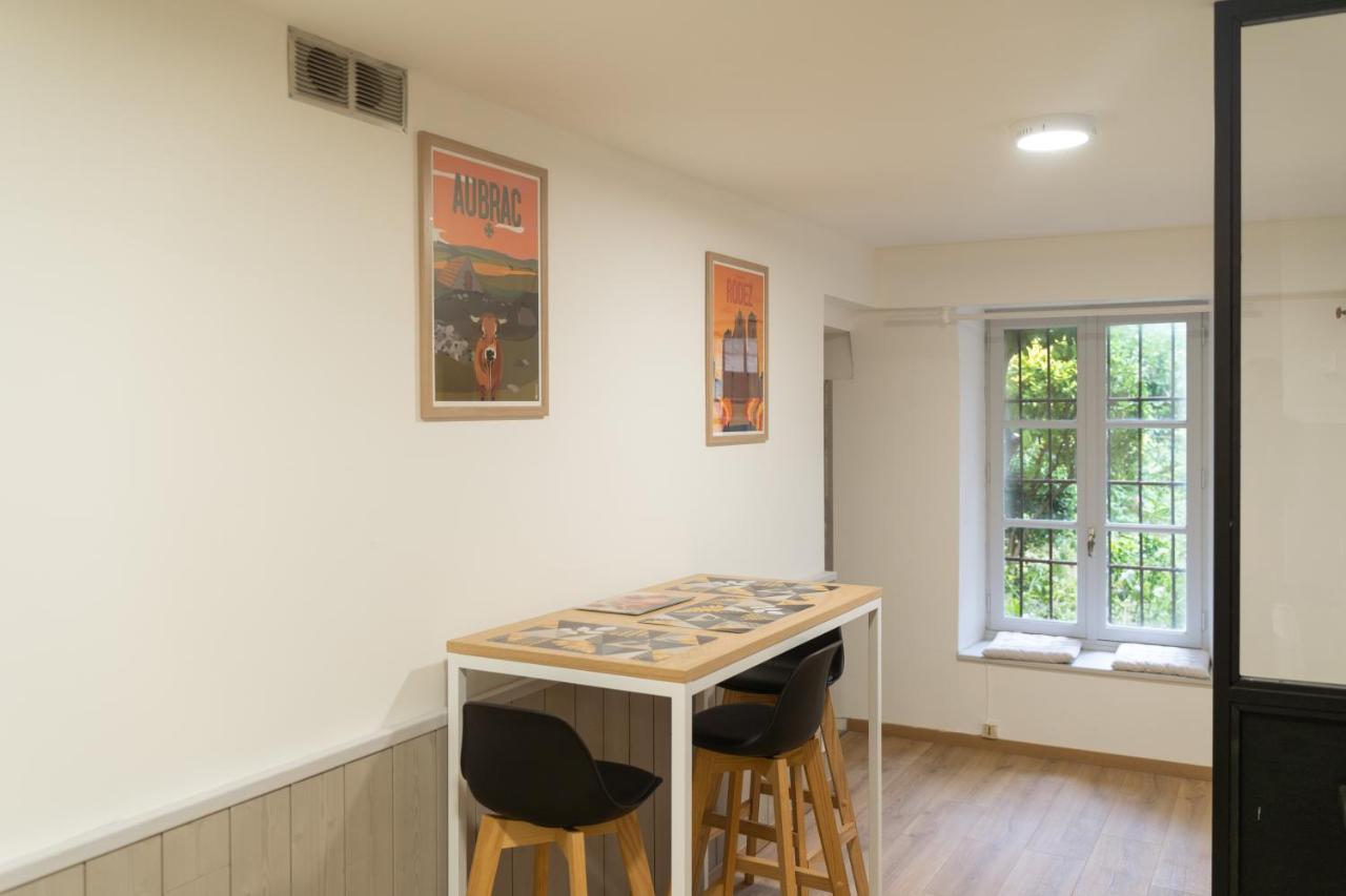 Le Place Du Bourg Appartement T2 Centre Historique Rodez Exteriör bild